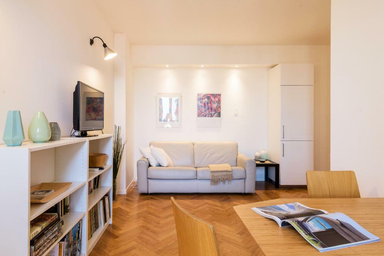 Joivy Homey 1-Bed With View Near Citylife Milan Exterior photo